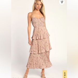 Cascading Crush Pink Floral Print Tiered Bustier Midi Dress - Lulu’s NWT